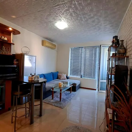 Апартамент Small Sea Sunrise