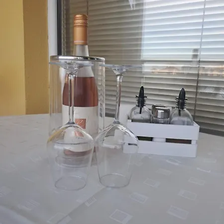 Small Sea Sunrise Daire