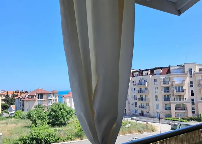 Small Sea Sunrise Apartament